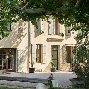 https://chambre-dhtes-le-mas-saint-jacques.fr-provencehotel.com